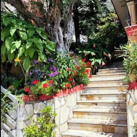 公寓 Vasiliki Garden View 巴尔巴蒂